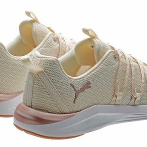Puma Ladie’s Knit Shoe crema New